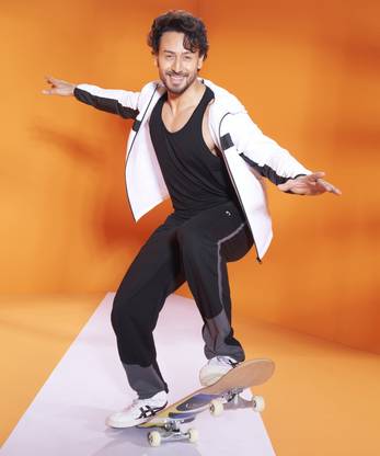 PROWL by TIGER SHROFF Colorblock Men Wind Cheater