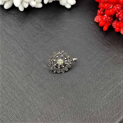 Yash Jewels Emporium Silver Plated Brass Nose Stud