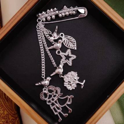 MYYNTI Silver Plated Saree Pin Oxidised Safety pin Fancy Women Dupatta Hijab Chunri Brooch