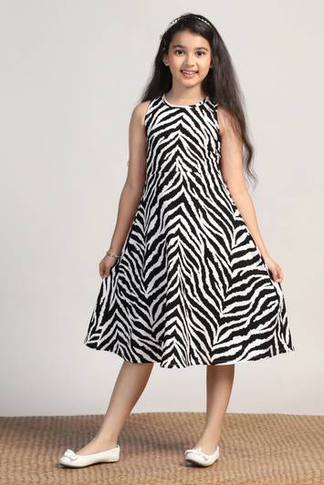 Ompax Girls Calf Length Casual Dress