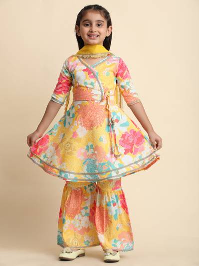 PAVITRA Girls Casual, Festive & Party, Formal, Wedding Kurta and Pyjama Set