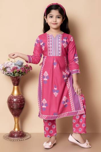 barkatdesigningplanet Girls Festive & Party Kurta and Pyjama Set