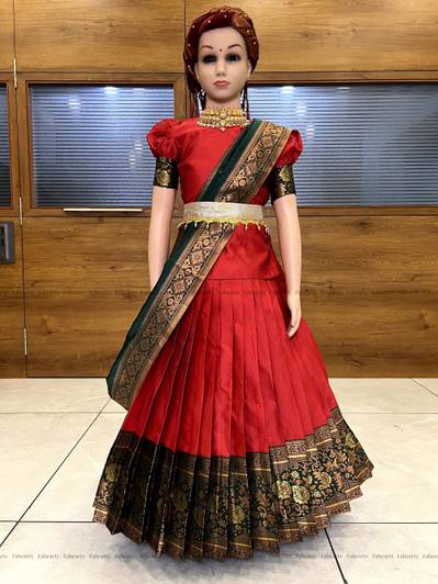 Fabcartz Girls Lehenga Choli Ethnic Wear Self Design Lehenga, Choli and Dupatta Set