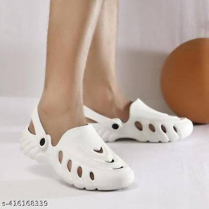 Breuk Boys Sling Back Clogs