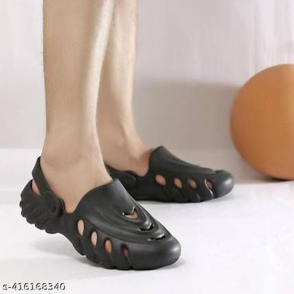 Breuk Boys Sling Back Clogs