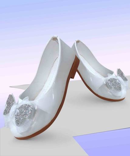 New latest Girls Slip-on Flats