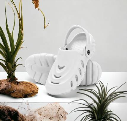 AARJU Boys Sling Back Clogs