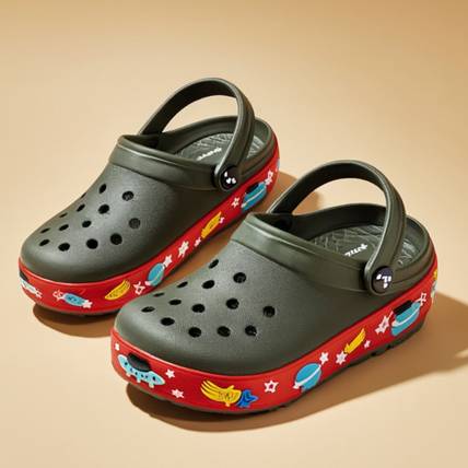 Toothless Girls Slip-on Clogs