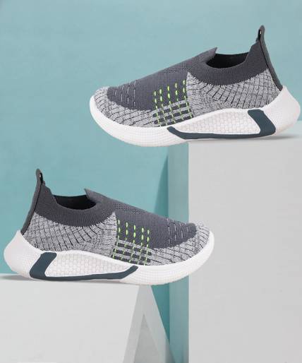 LEVOT Boys & Girls Slip on Sneakers