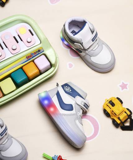 kats Boys & Girls Velcro Sneakers