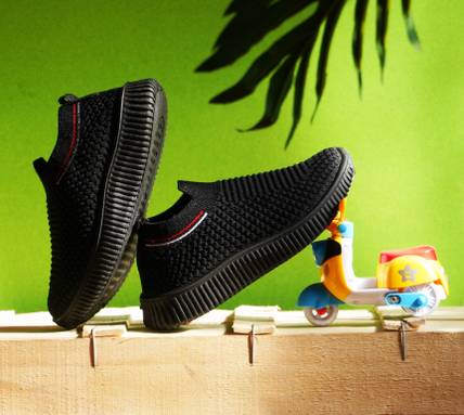 kats Boys & Girls Slip on Walking Shoes