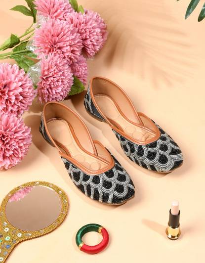 SELFIEE Girls Slip-on Flats