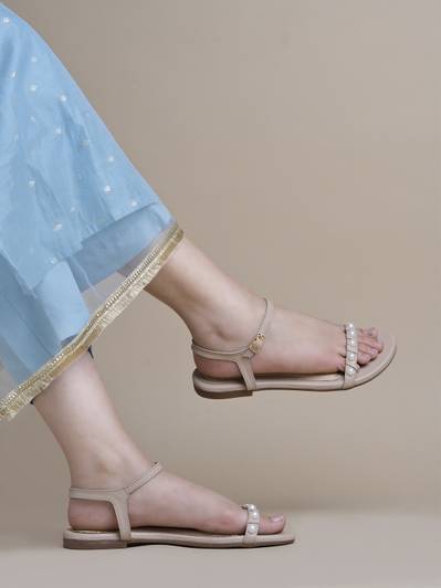 SHOETOPIA Girls Slip-on Flats