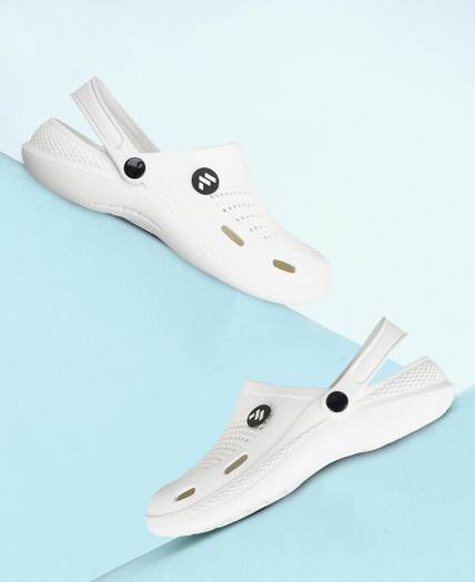 PeniLo Boys Sling Back Clogs