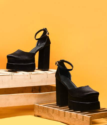 TRYME Girls Buckle Heels