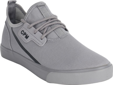 تمرد حلاق المستوطنون romanfox nike 