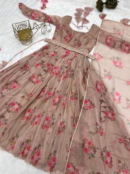 Frocks for ladies with sleeves clearance