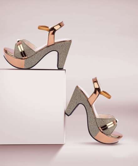 Fashion heels online new arrivals