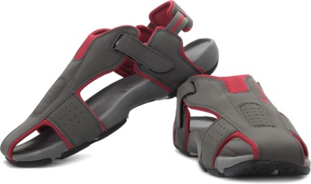 F deals sports sandals