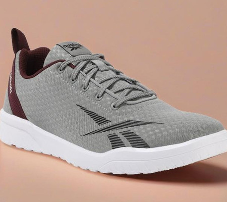 Flipkart reebok hot sale canvas shoes