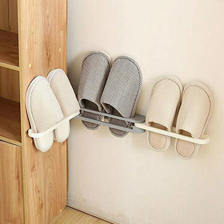 Shoes stand on flipkart shop