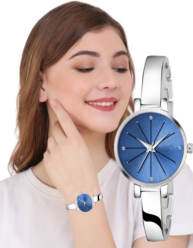 Flipkart wrist store watch