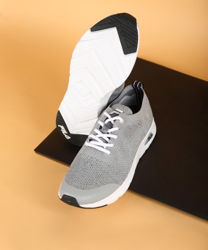 FILA Men's Windspeed Energized Athletic Running Shoes ~ Black/White ~ Sizes