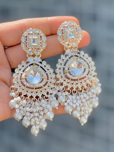 Flipkart earrings deals below 100