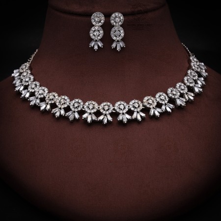 White stone necklace – Véronique Roy Jwls