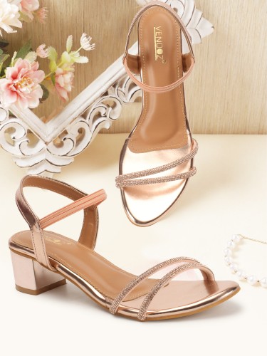 Ladkiyon ki online sandal