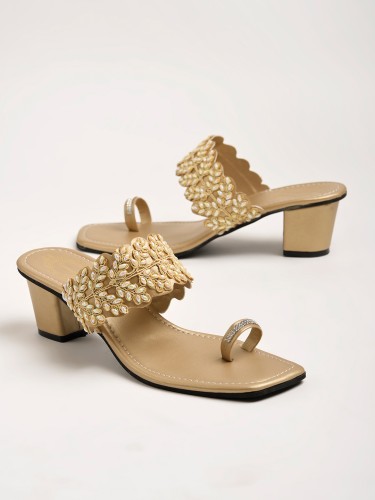 Gold wide width discount heels