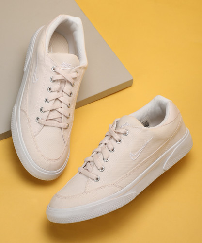 Nike white outlet sneakers womens india