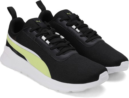 Puma sports cheap shoes below 1500