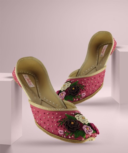 Ethnic footwear clearance for womens flipkart