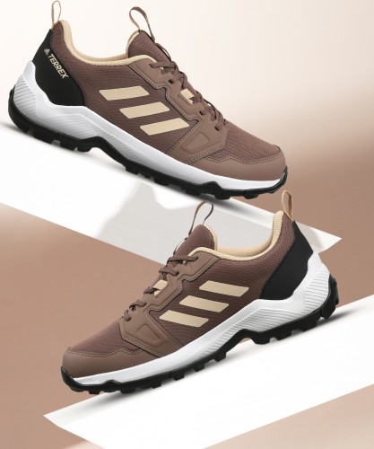 Adidas casual hotsell shoes flipkart