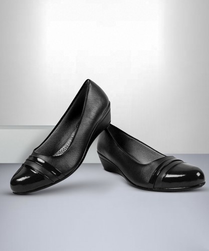 Gabor Shoes  Solange Ladies Trouser Shoe in Black Stretch  Mozimo