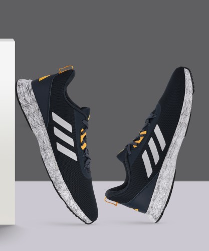 Adidas boost best sale shoes flipkart