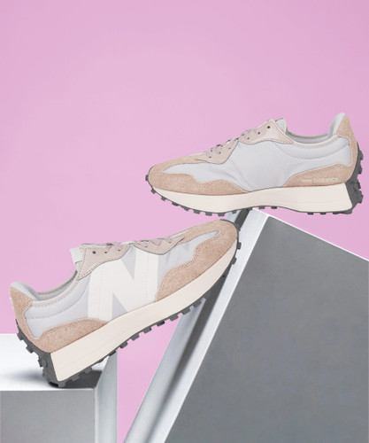 Women outlet sneakers flipkart