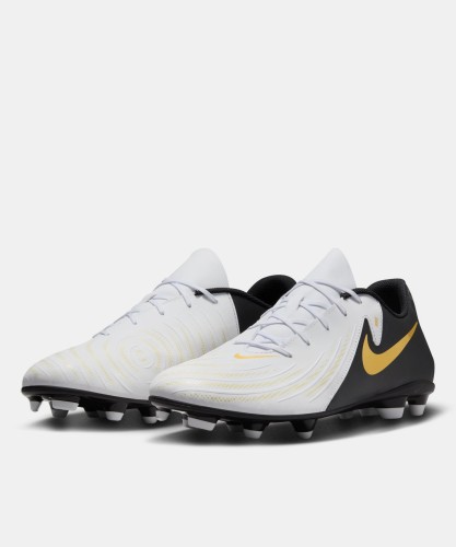 Nike hot sale hypervenom flipkart