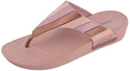 Flight company ki chappal store