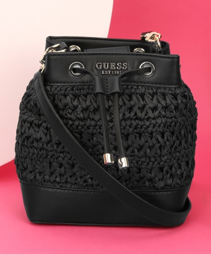 Guess on sale handbags flipkart