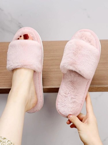 Fluffy house online shoes