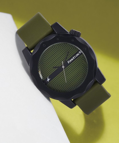 Fastrack ne3015al02c store