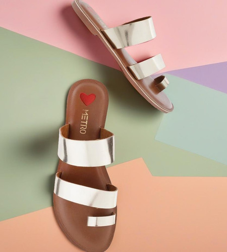 Metro slippers for ladies online on sale