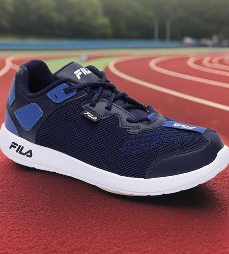 Flipkart sports new arrivals shoes fila