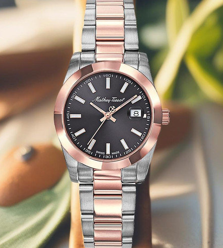 Flipkart tissot shop watches
