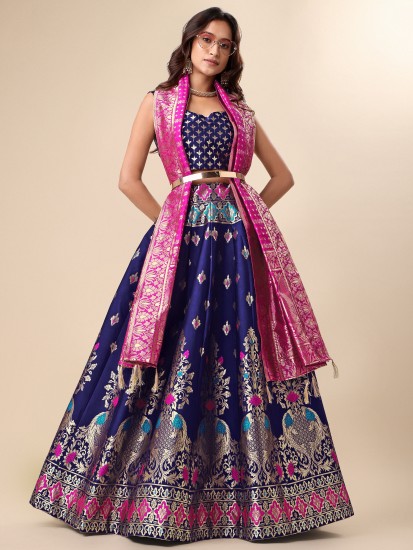 Lehenga Cholis Starts Rs.158 Online