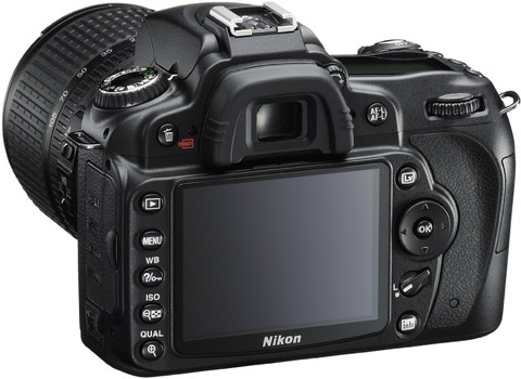 ニコン　D90 訳あり NIKON D90 DSLR Camera (Body with AF-S 18-105 mm VR Lens) Price in