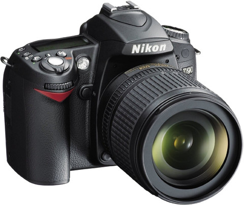 NIKON D90 DSLR Camera (Body with AF-S 18-105 mm VR Lens) Price in