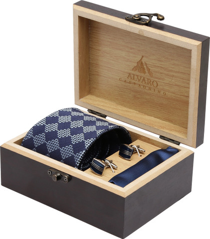 alvaro tie set